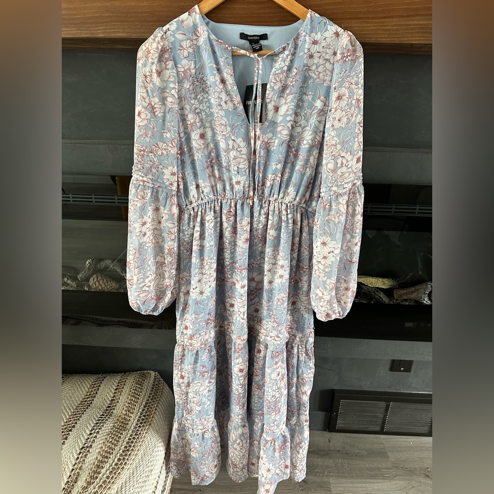 FOREVER 21 Floral Blue Dress Size S NWT
